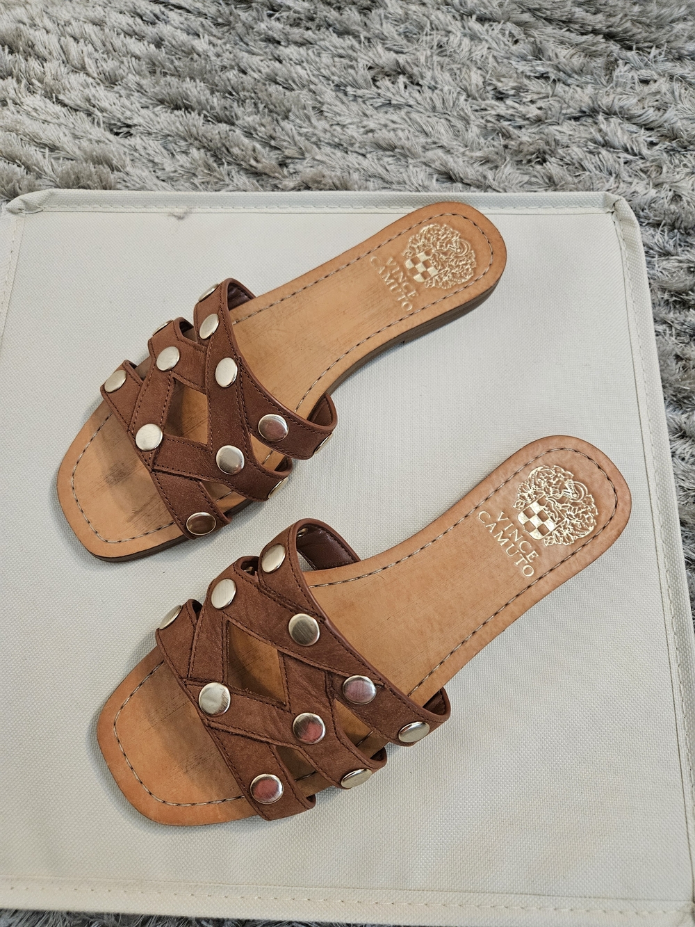 Vince Camuto Vazista Brown Leather Slide Sandals Never Worn 6